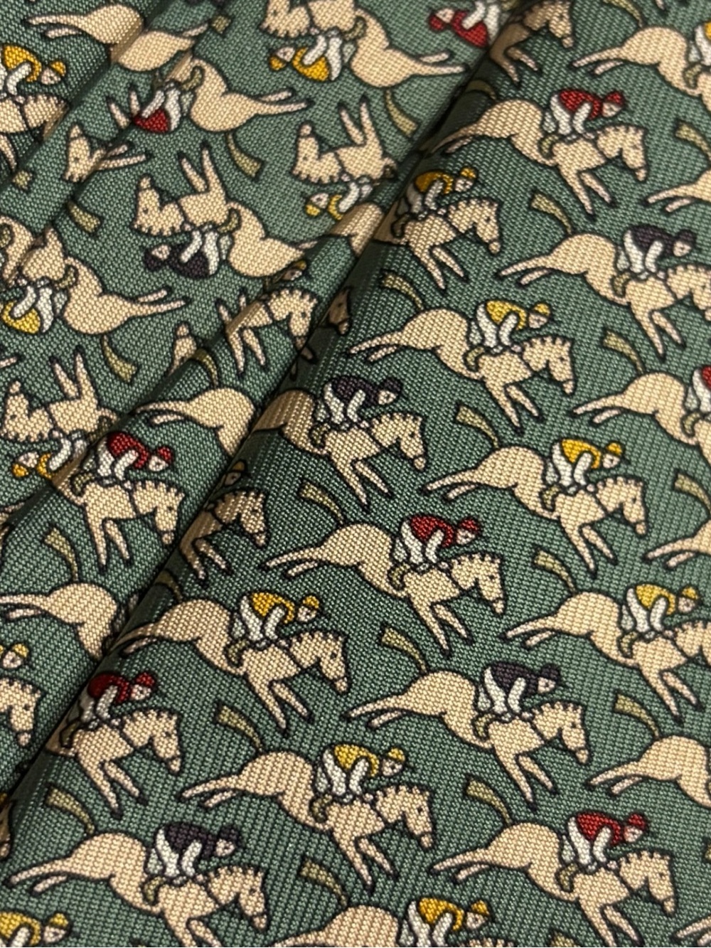 HERMÈS silk tie